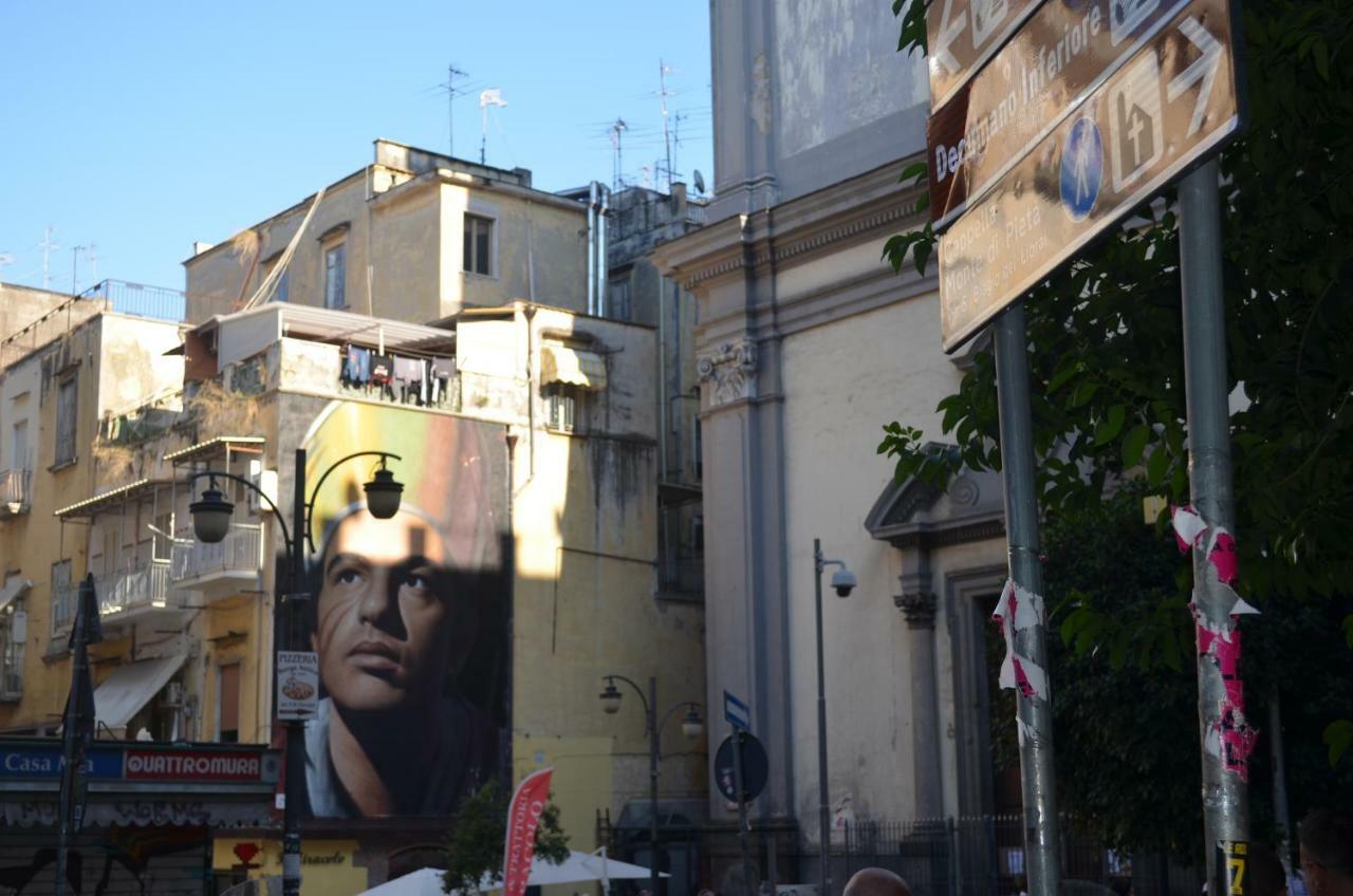Willa A Due Passi Dal Duomo Neapol Zewnętrze zdjęcie